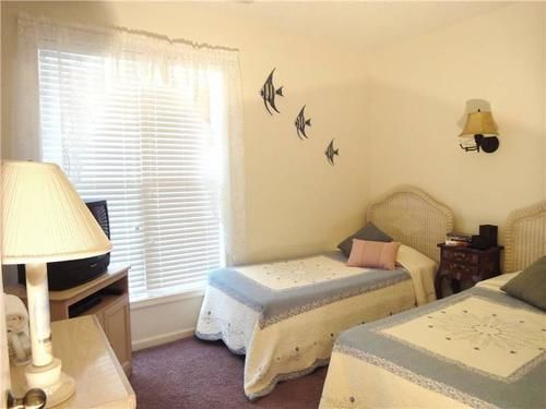 Pirate'S Cove Resort Condos Мантео Екстер'єр фото