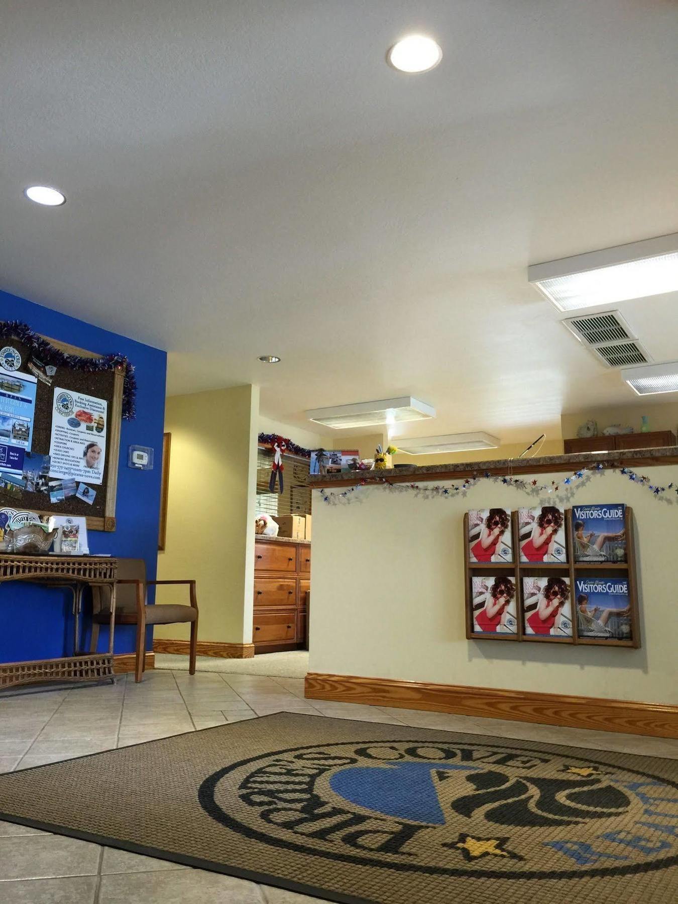 Pirate'S Cove Resort Condos Мантео Екстер'єр фото